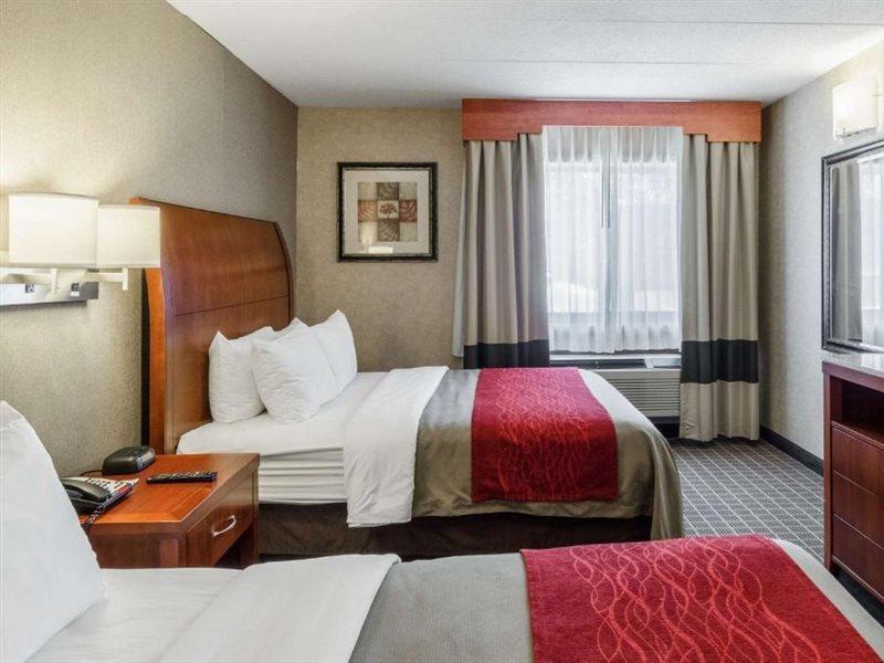 Comfort Inn & Suites West Springfield Exteriér fotografie