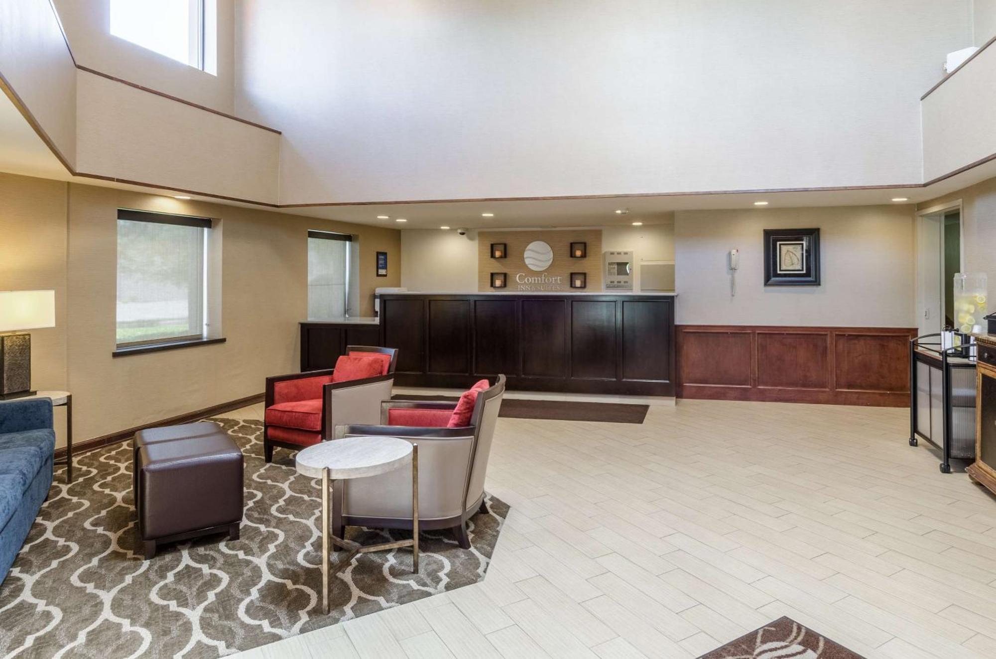 Comfort Inn & Suites West Springfield Exteriér fotografie